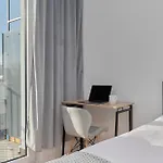 Tasteful With Free Garage And Balcony By Renters 아파트