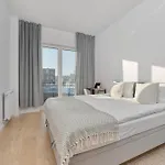 Tasteful With Free Garage And Balcony By Renters 브로츠와프