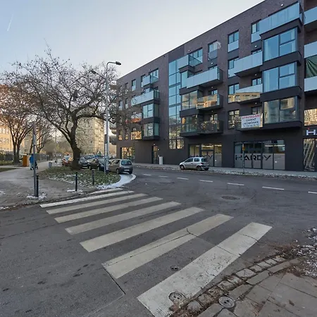 Tasteful With Free Garage And Balcony By Renters Wroclaw
